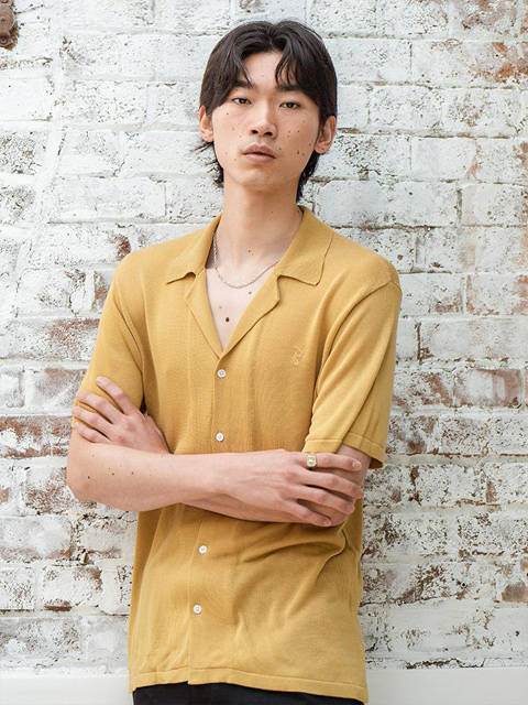 Basic Rights Short Sleeve Knitted Bowling Shirt in Mustard