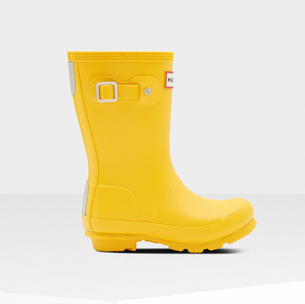 kids hunter rain boots on LEO edit